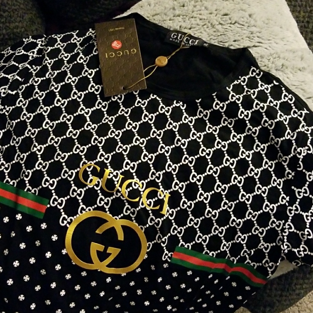 Just a Gucci Shirt with tags brand new